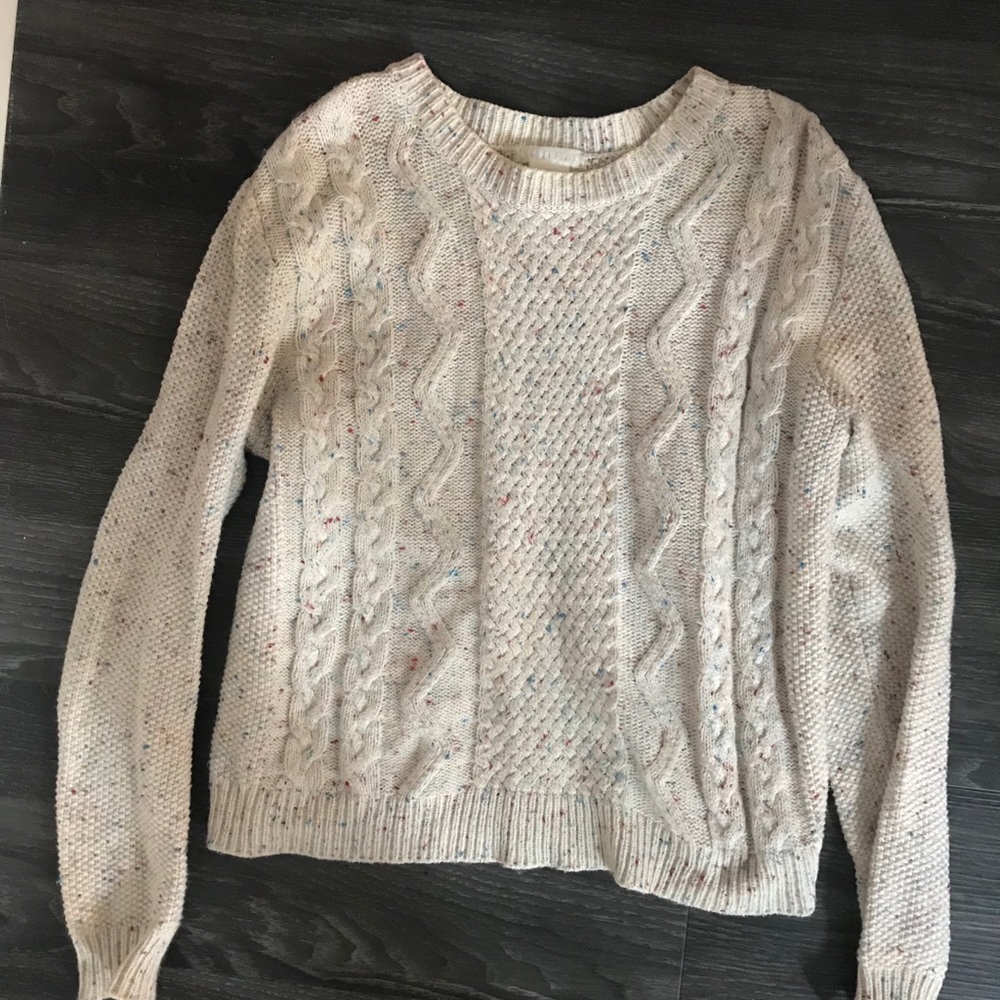 White cable knit sweater